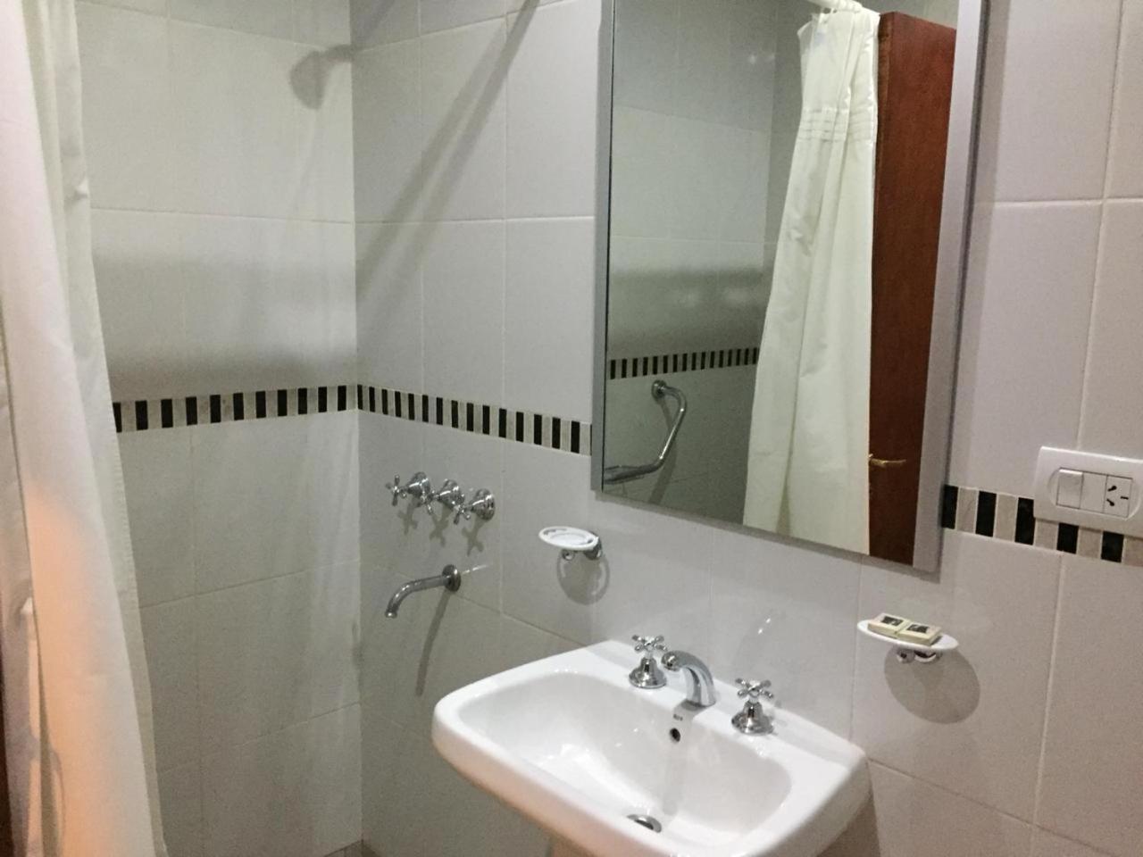 Hotel Amado 埃尔卡拉法特 外观 照片
